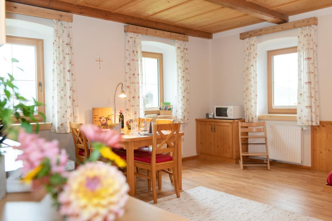 Hartlhof Urlaub Am Baby- Und Kinderbauernhof Niederau Extérieur photo