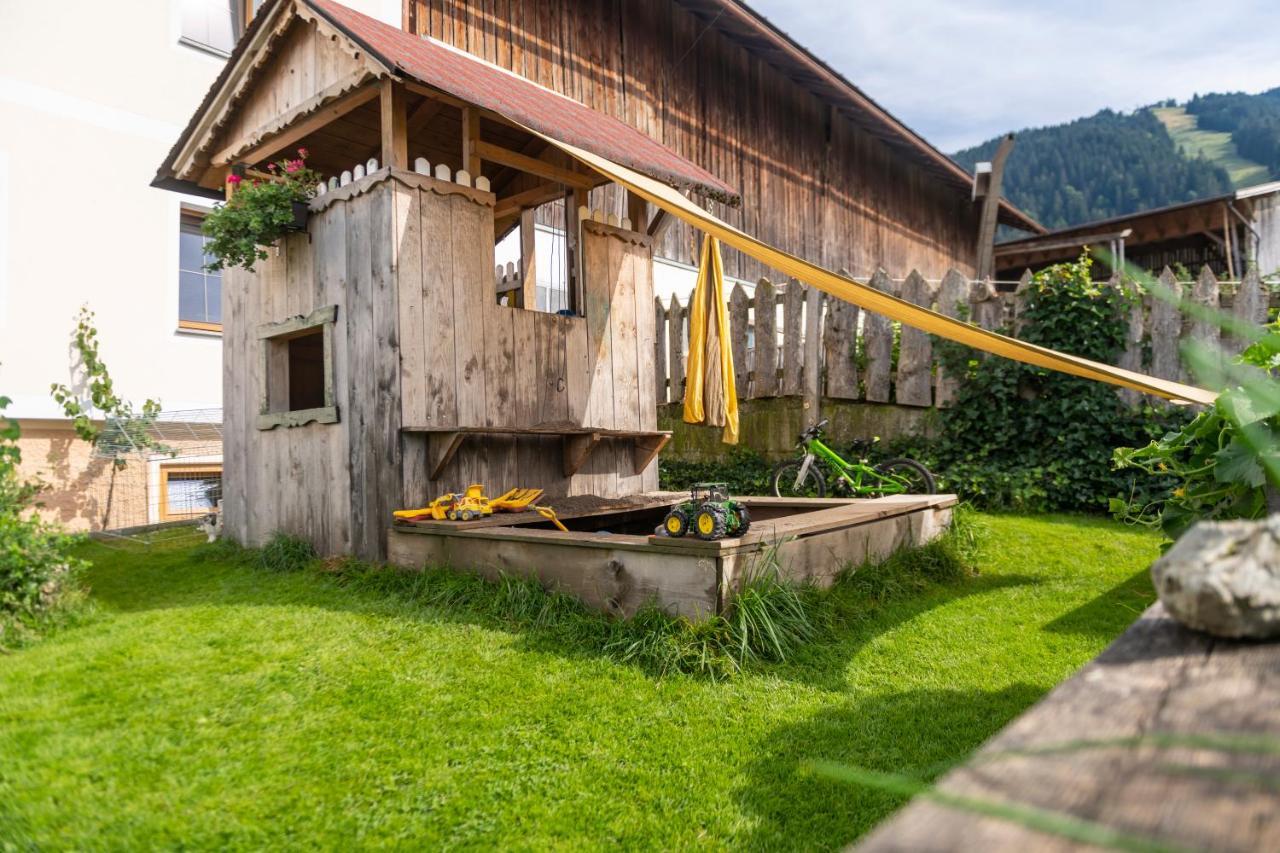 Hartlhof Urlaub Am Baby- Und Kinderbauernhof Niederau Extérieur photo