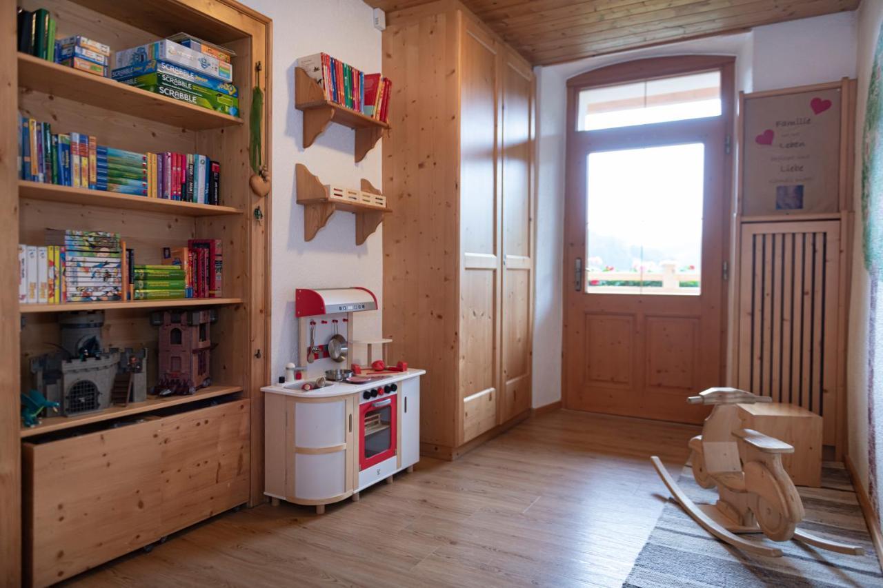 Hartlhof Urlaub Am Baby- Und Kinderbauernhof Niederau Extérieur photo