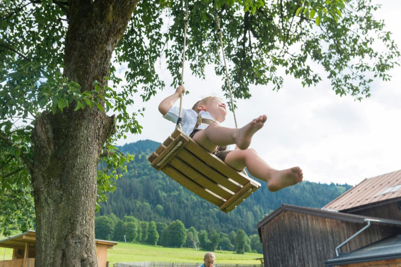 Hartlhof Urlaub Am Baby- Und Kinderbauernhof Niederau Extérieur photo